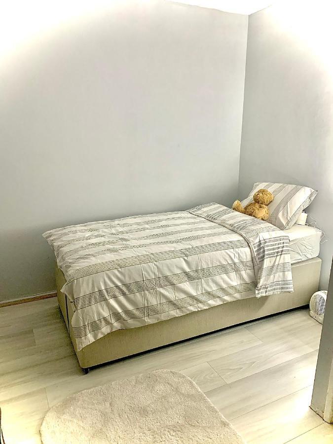 Single Bentilee Homestay Bucknall (Staffordshire)
