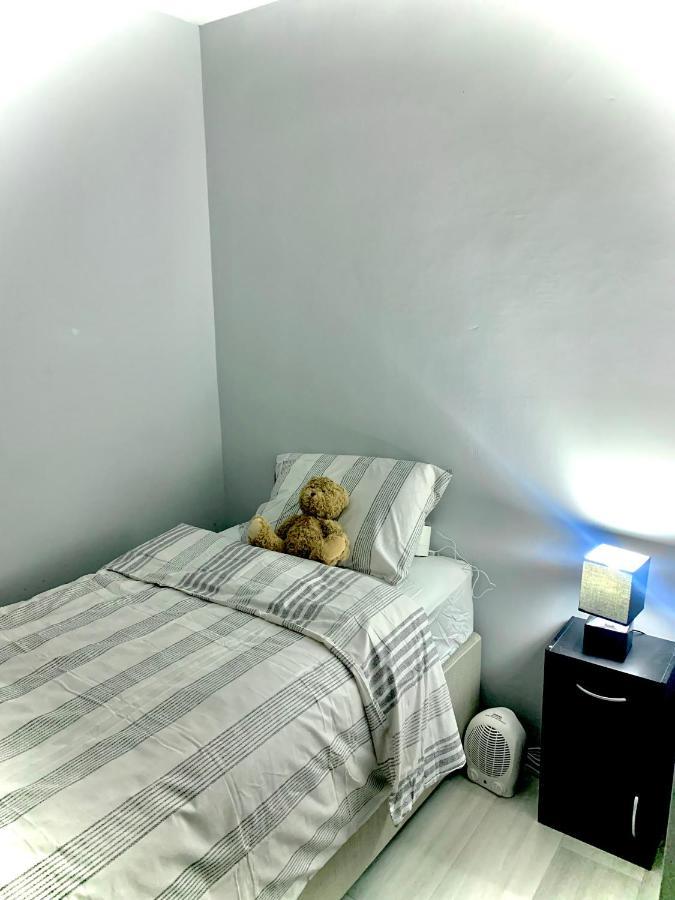 Single Bentilee Homestay Bucknall (Staffordshire)